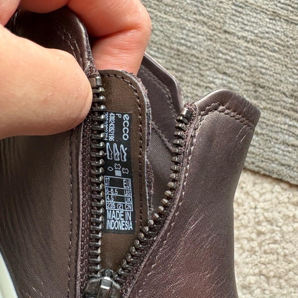 Women’s Brown Leather Ankle Boots - Picture 7 of 8